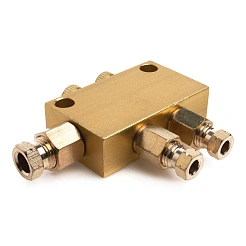 Распределитель B-2-8