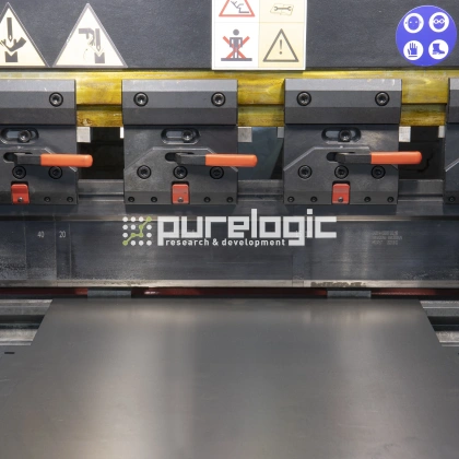 Гидравлический листогибочный пресс WE67K-40/1600 фото